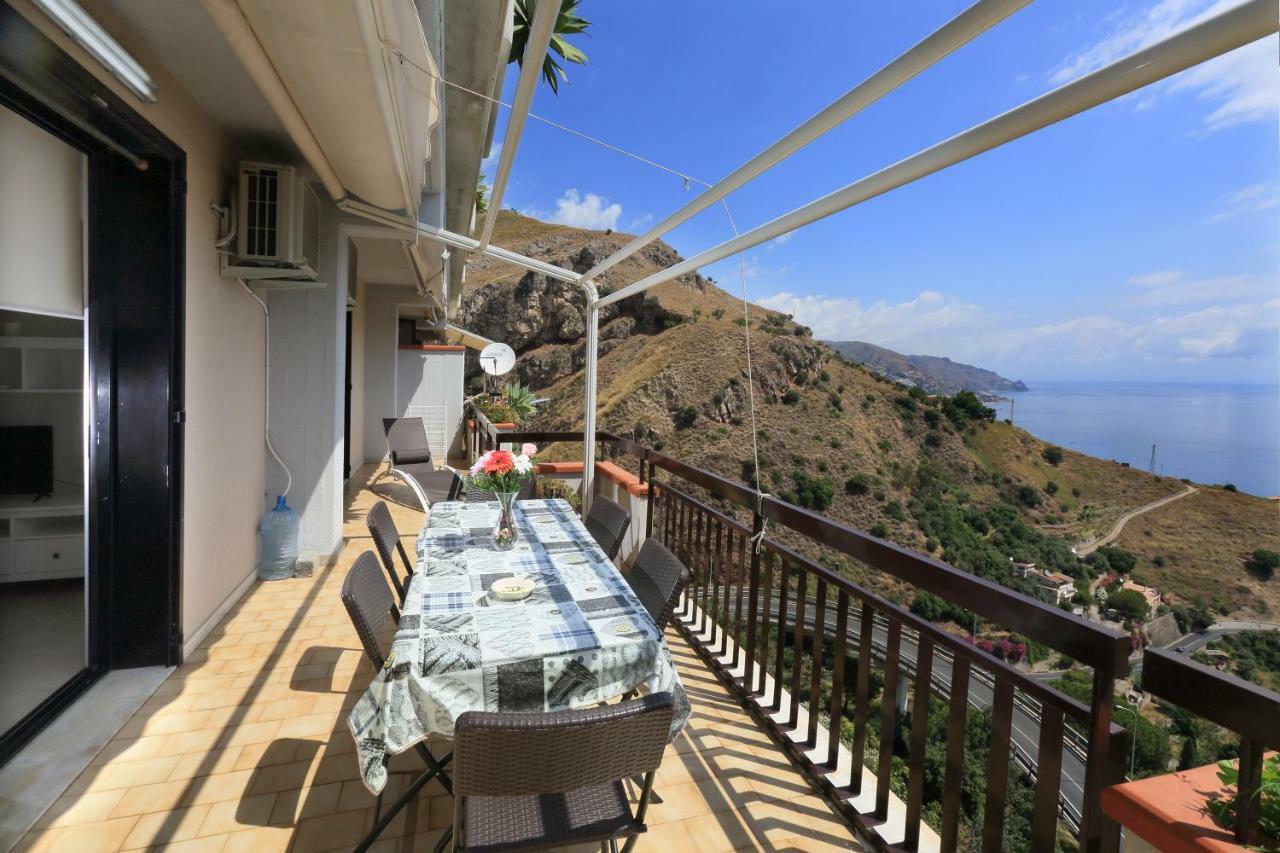 Olimpia'S House Apartman Taormina Kültér fotó
